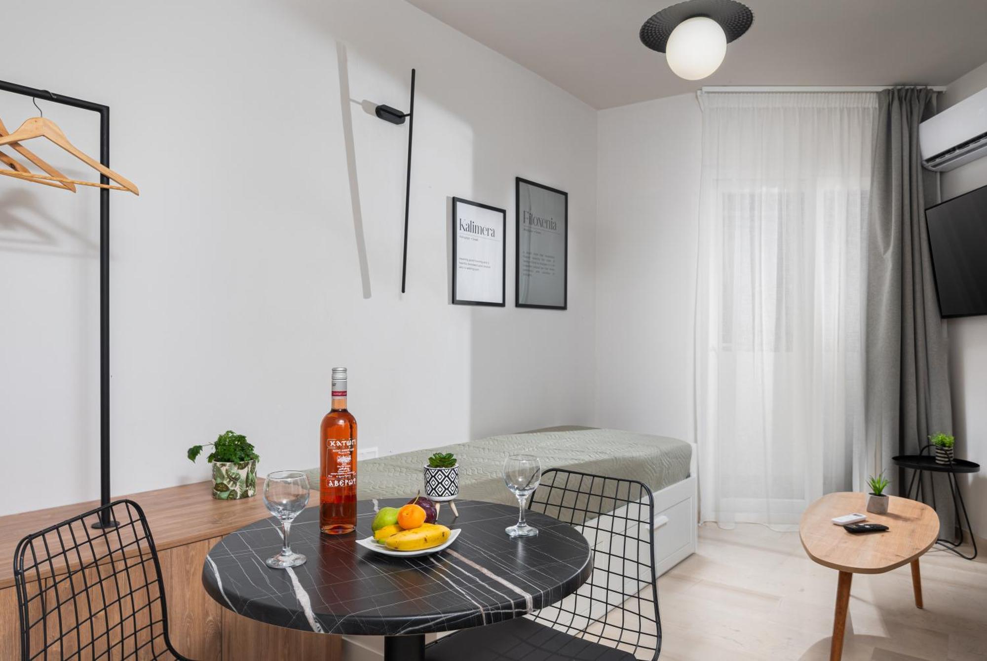 Makas Suites Херсонисос Екстериор снимка
