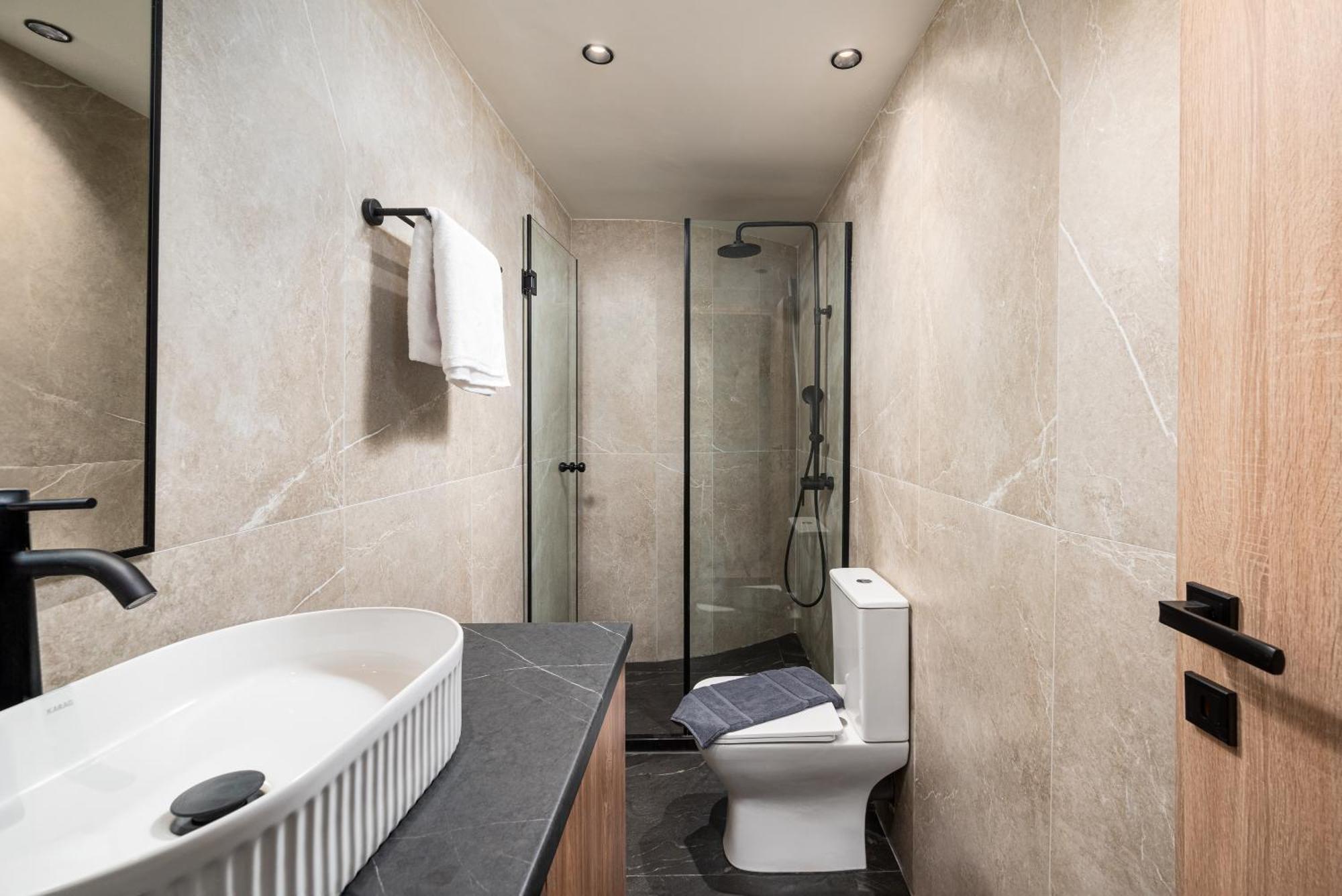 Makas Suites Херсонисос Екстериор снимка